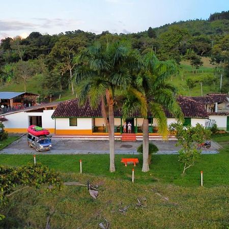 La Hacienda Pansiyon San Gil Dış mekan fotoğraf