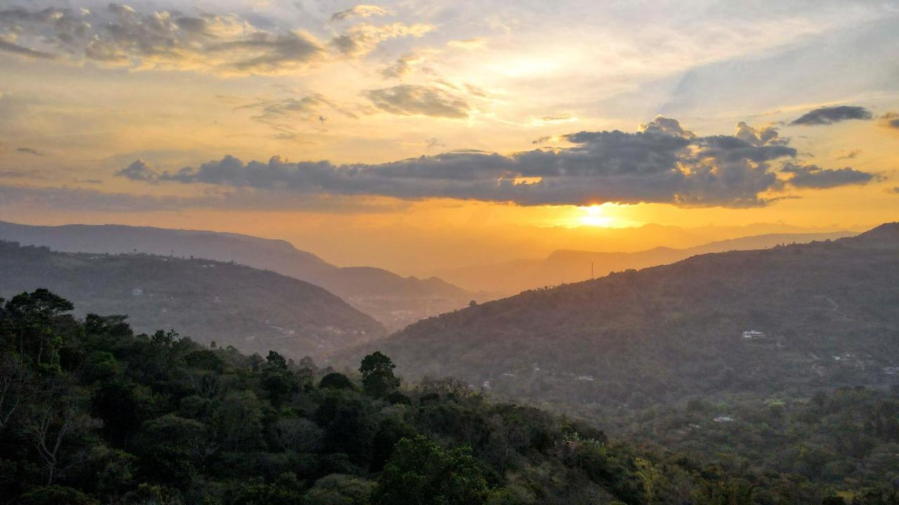 La Hacienda Pansiyon San Gil Dış mekan fotoğraf