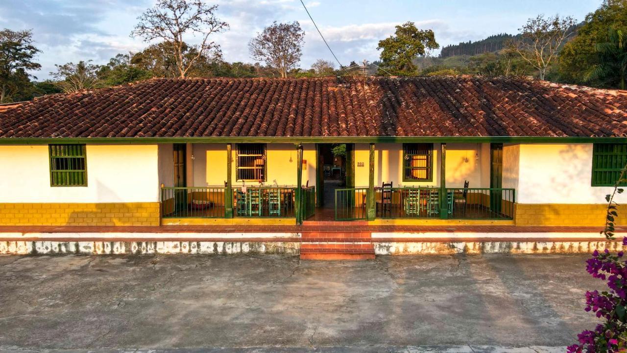 La Hacienda Pansiyon San Gil Dış mekan fotoğraf